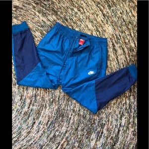 Nike men’s joggers